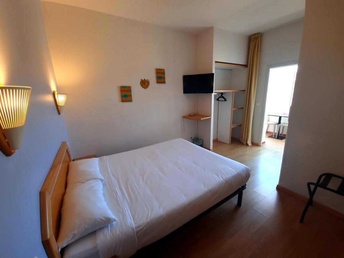 Hotel Sole Mare Calvi  Exterior foto
